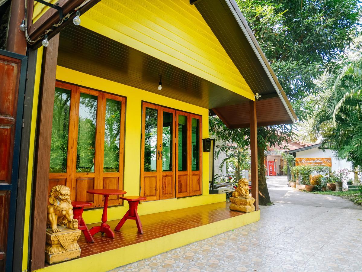 Moradok Thai Guesthouse Phra Nakhon Si Ayutthaya Zewnętrze zdjęcie